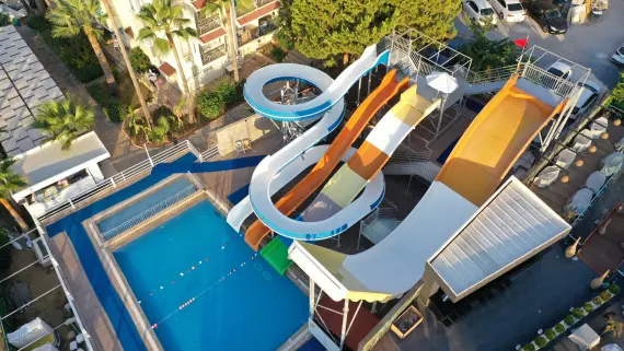 Eos Beach Resort Genel Görünüm